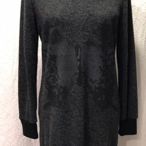 Papillon Blanc Butterfly Lightweight Tunic Sweater